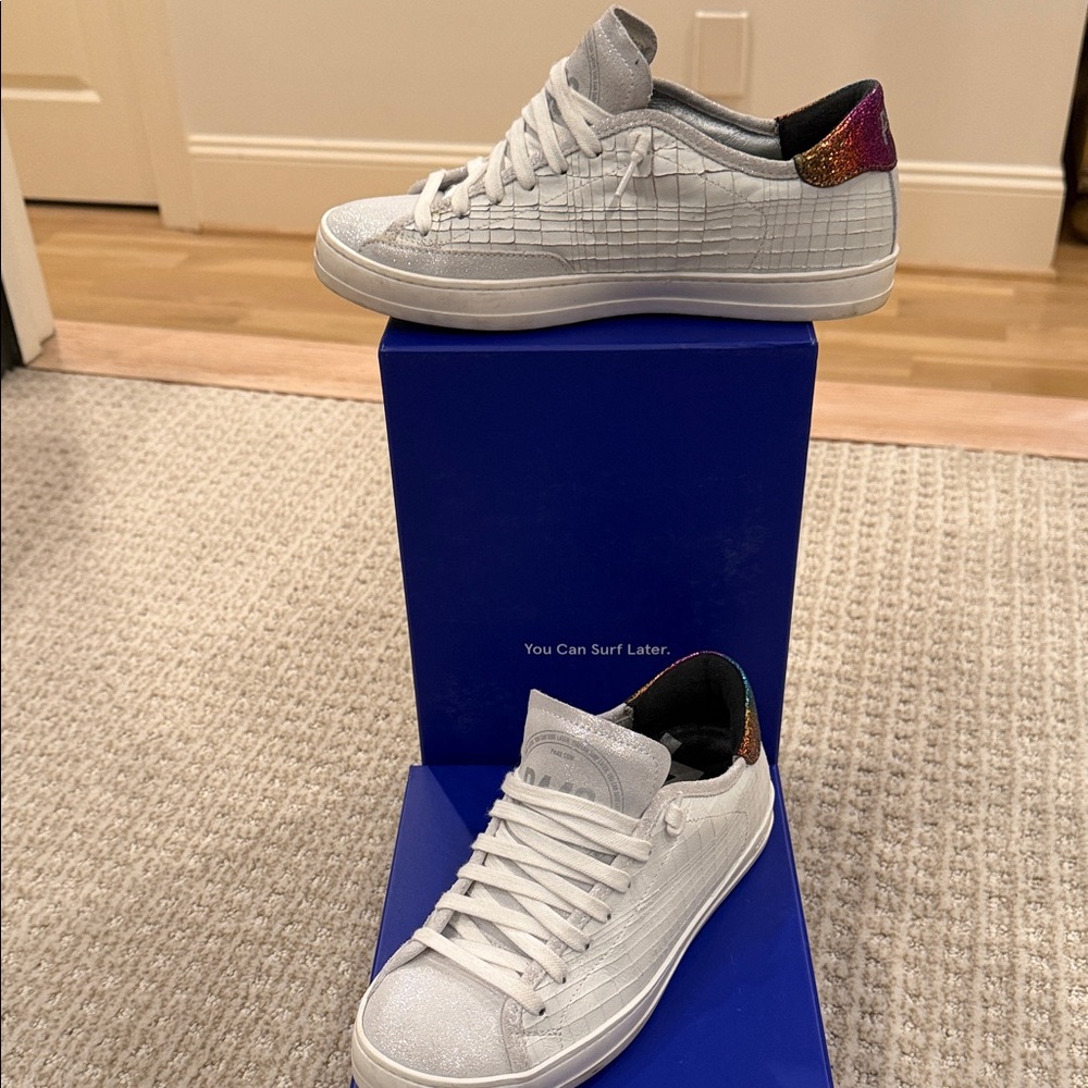 White P448 Texture Sneakers with Multicolor Heel